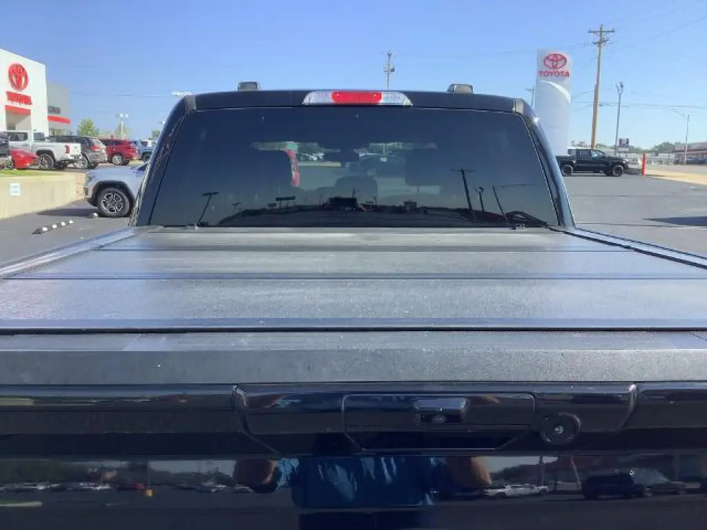 Ford F-150 2022 4x4 XLT 4 puertas SuperCrew Lonchera de 5,5 pies