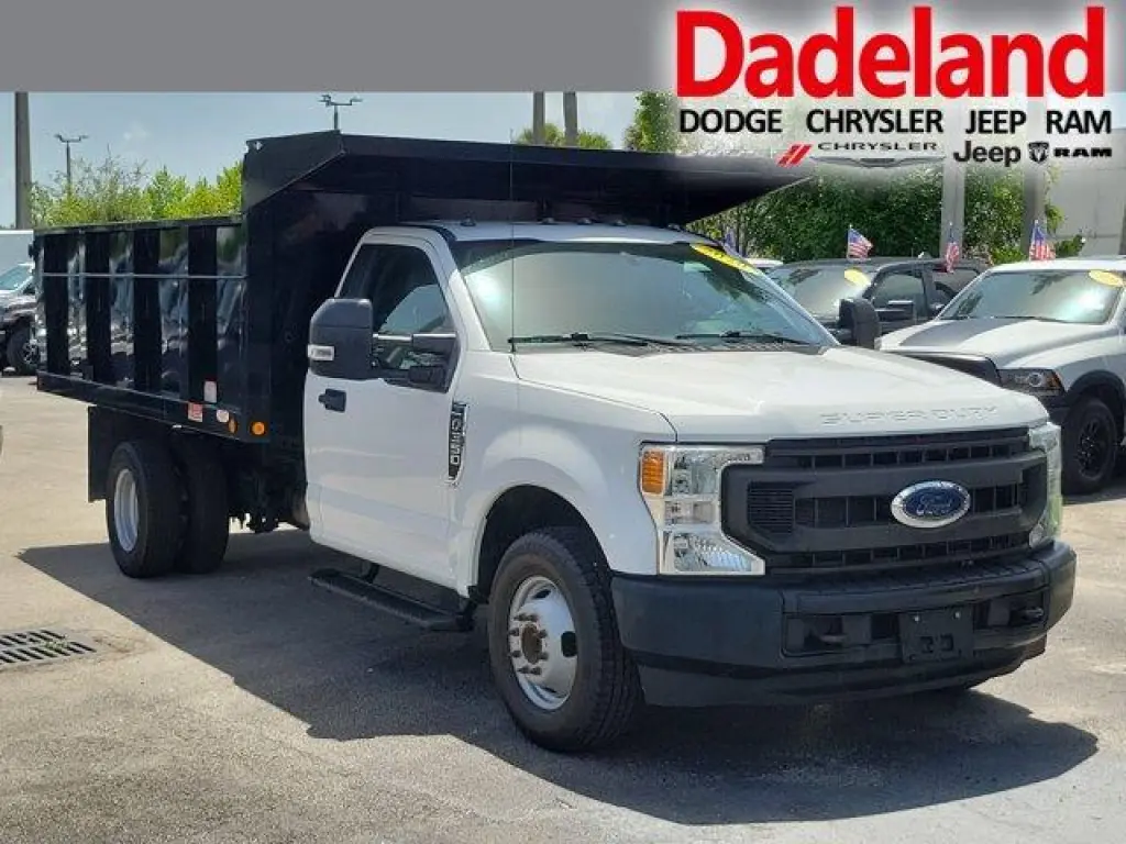 Ford F-350 Super Duty 2020 4x2 XL 2dr Regular Cab 145 in. WB DRW Chasis