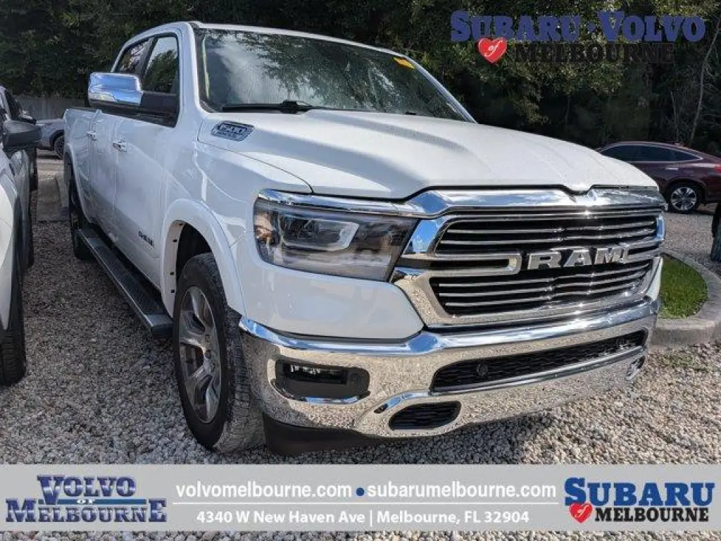 Ram 1500 2020 4x4 Laramie 4p Cabina de Tripulante 6.4 pies Caja Estanca Camioneta