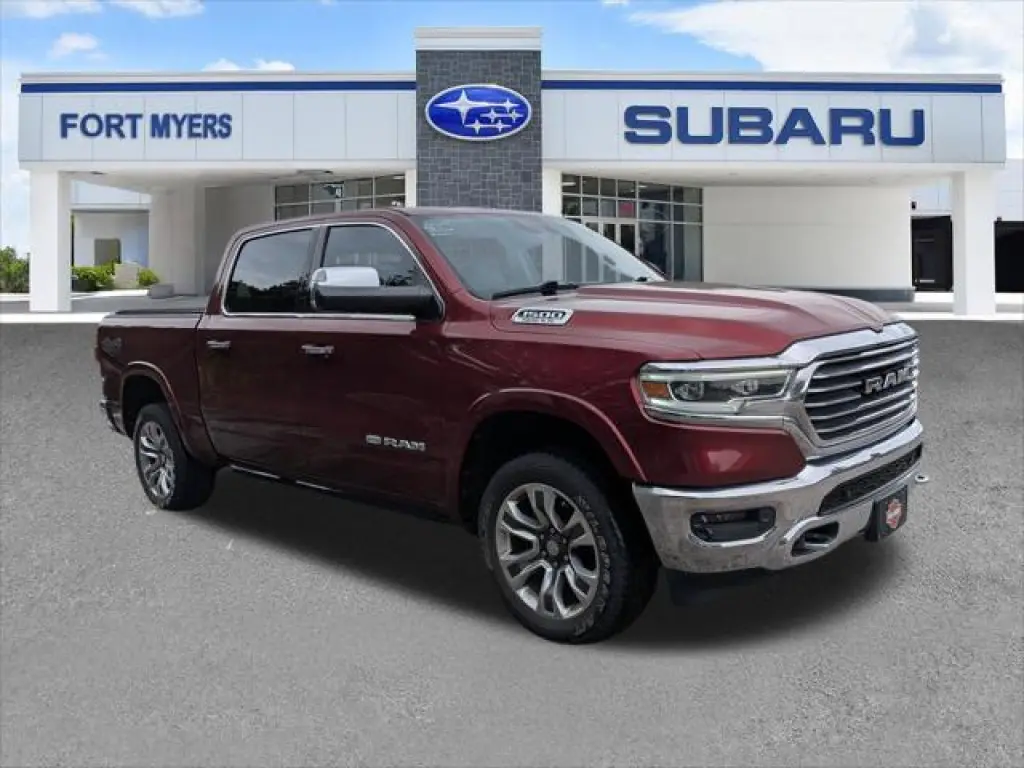 Ram 1500 2019 4x4 Laramie Longhorn 4p Puerta Cabina Tripulacion 5.6 ft. SB Camioneta