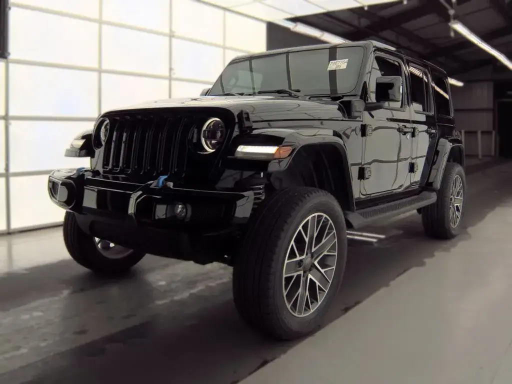 Jeep Wrangler 2023 4x4 Sahara 4xe SUV 4 puertas