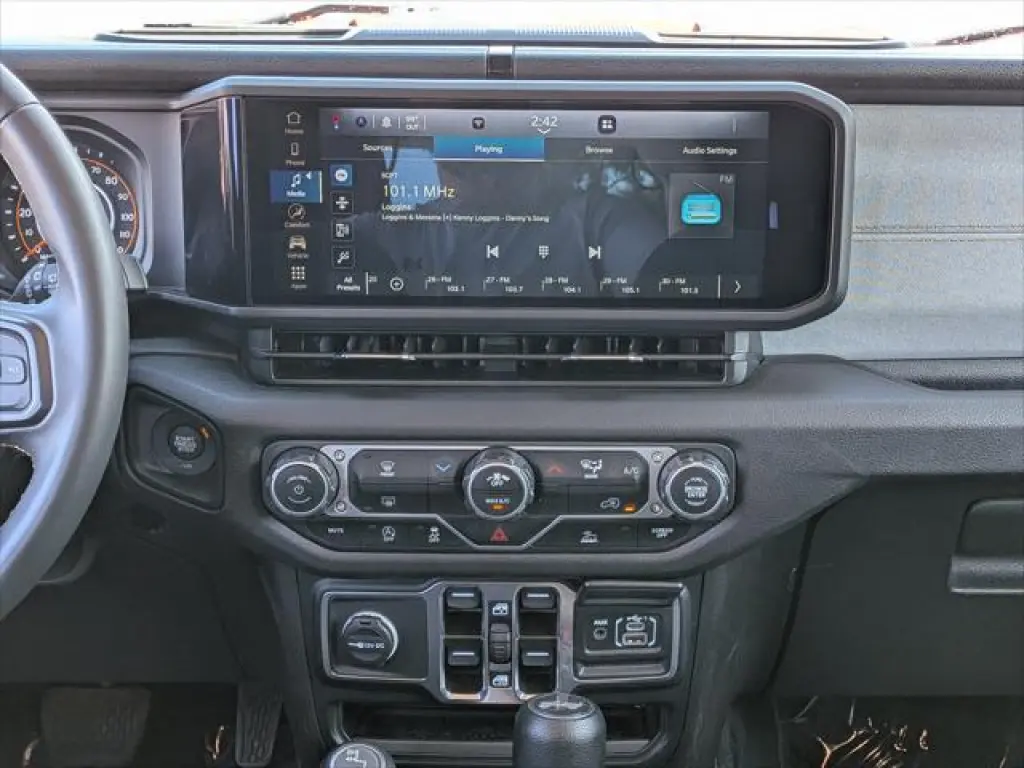 Jeep Wrangler 2024 4x4 Sport 4dr SUV