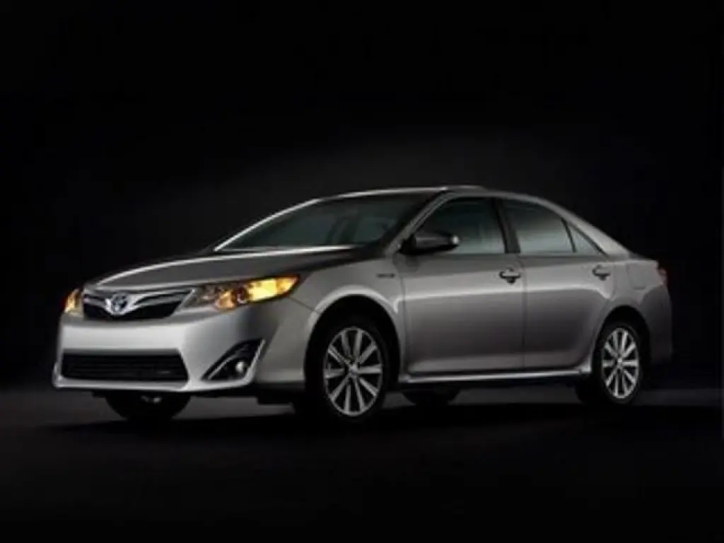 Toyota Camry Hybrid 2014 LE 4dr Sedán