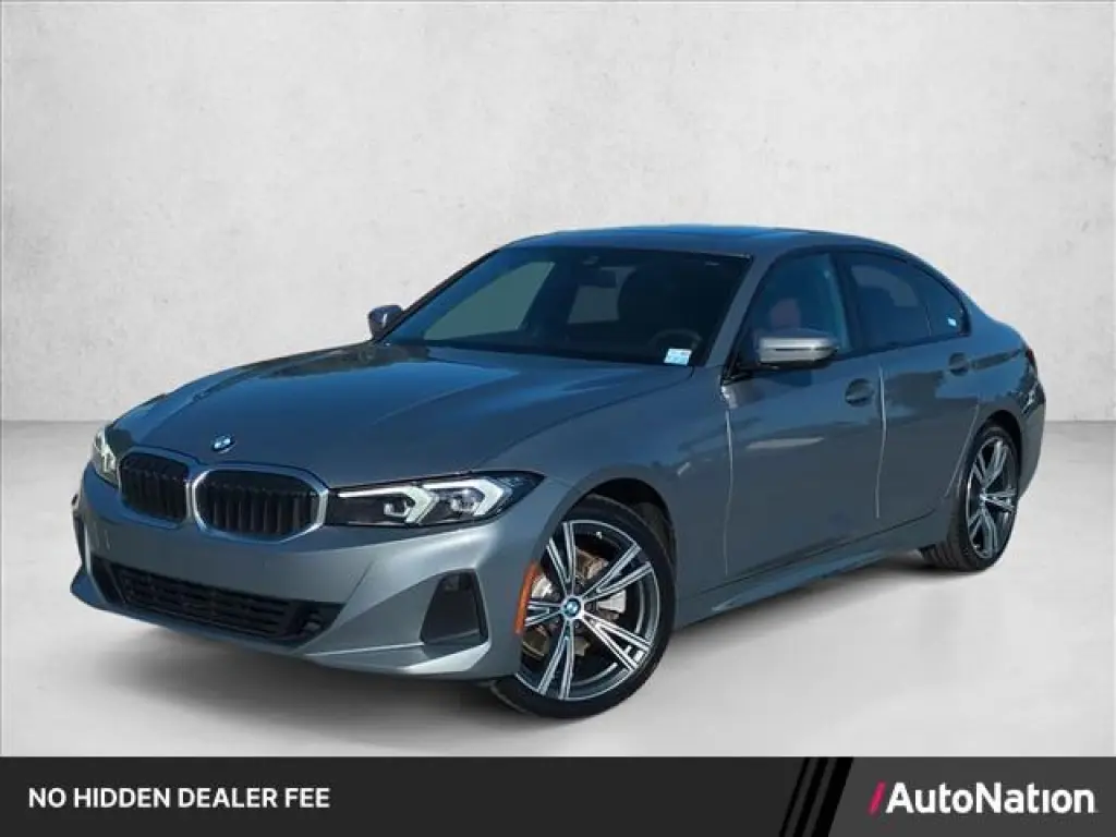 BMW 3 Serie 2023 330i 4dr Sedán