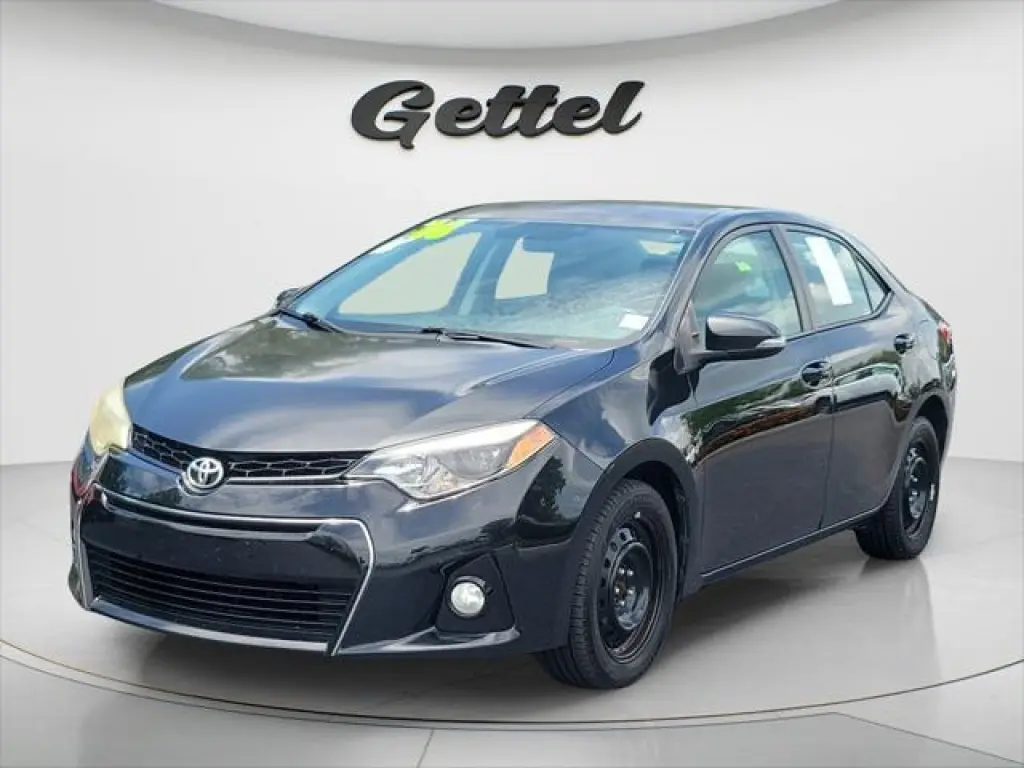 Toyota Corolla 2016 S 4dr Sedán