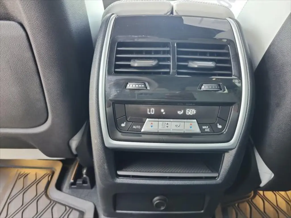 BMW X5 2023 sDrive40i 4dr Vehículo Deportivo de Actividad
