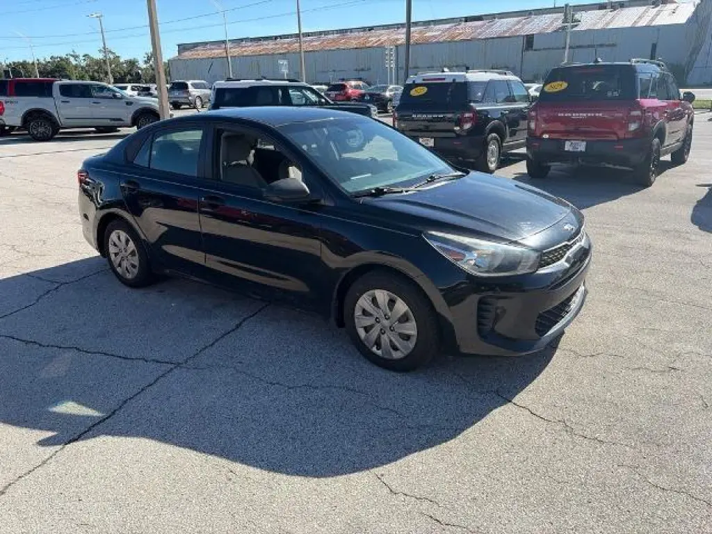 Kia Rio 2018 LX 4dr Sedán 6M