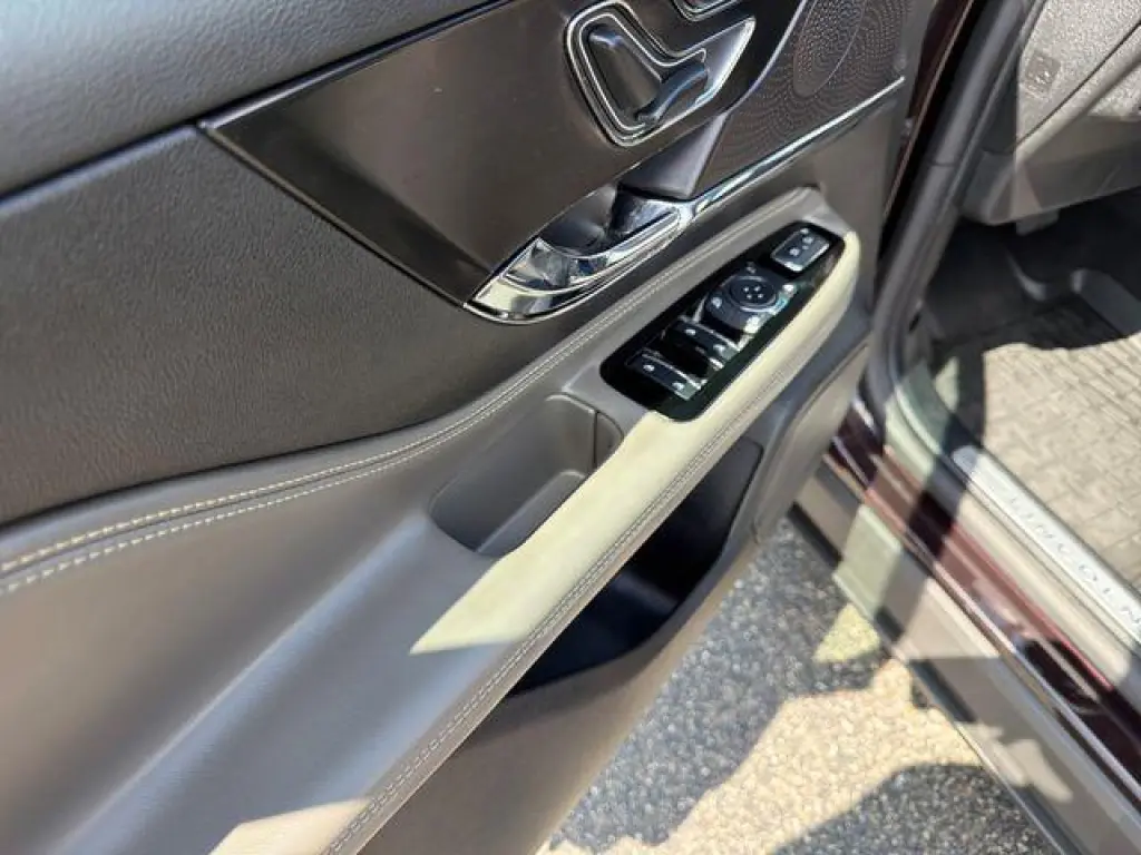 Corsair Lincoln 2023 SUV 4dr estándar