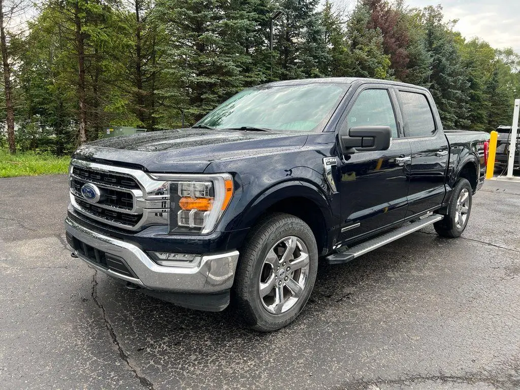 Ford F-150 2023 4x4 XLT 4dr SuperCrew 5.5 ft. SB