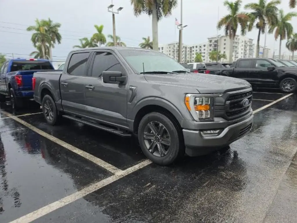 Ford F-150 2023 4x2 XLT 4dr SuperCrew 5.5 ft. SB