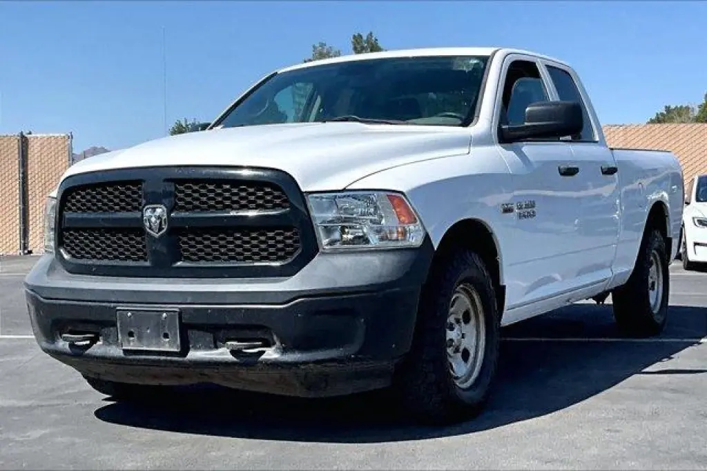 Ram 1500 2015 4x4 Tradesman 4dr Quad Cab 6.3 ft. SB Pickup