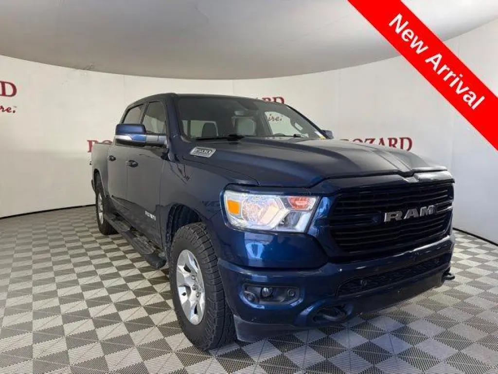 Ram 1500 2021 4x4 Lone Star 4dr Crew Cab 5.6 ft. SB Pickup