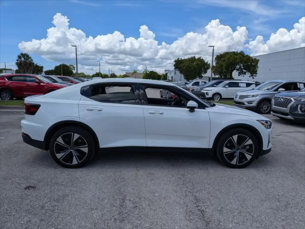 Polestar 2 2024 AWD Long Range Dual Motor 4p Fastback