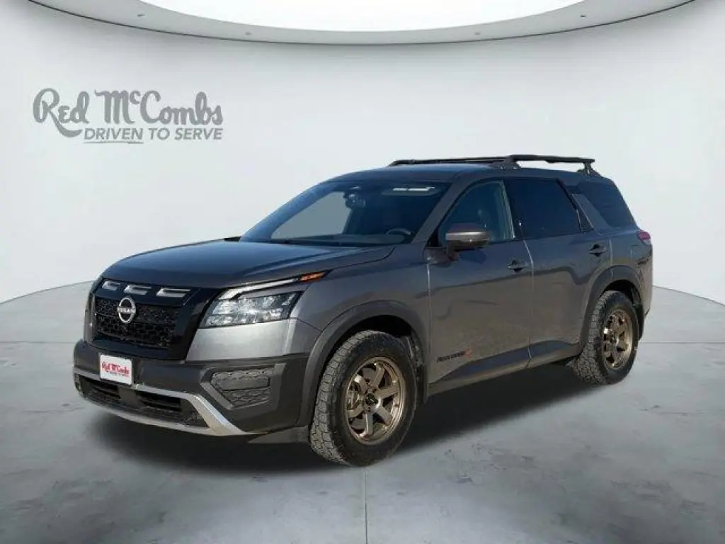 Nissan Pathfinder 2024 AWD Rock Creek SUV de 4 puertas