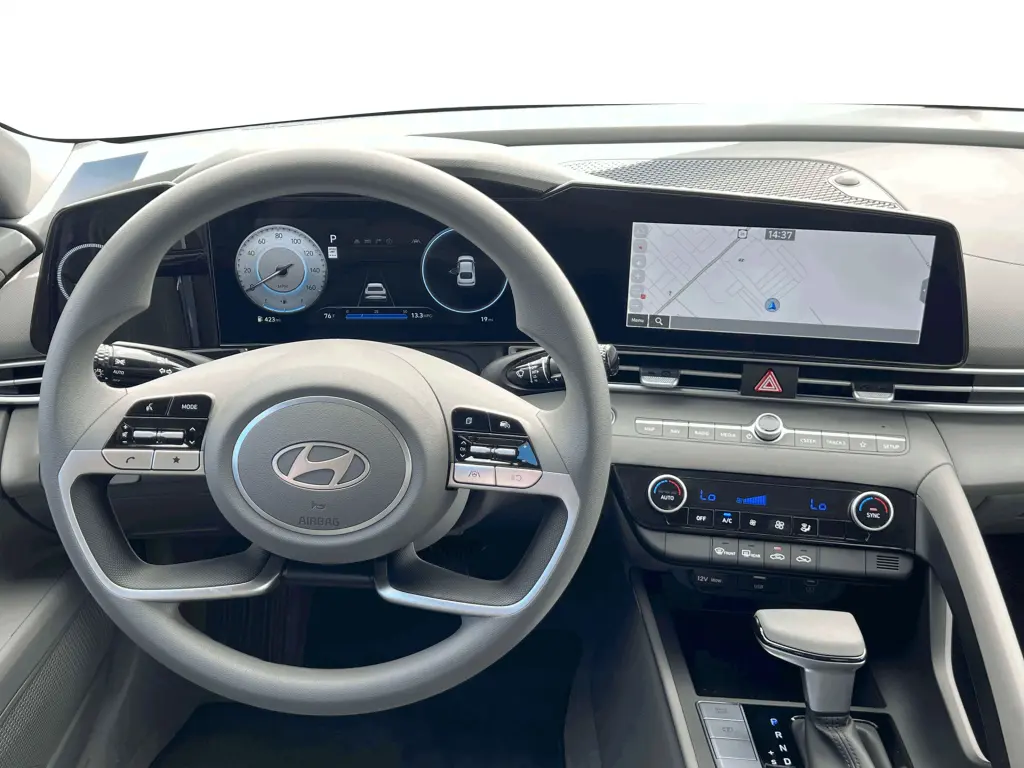 Hyundai ELANTRA 2024 SEL 4dr Sedán