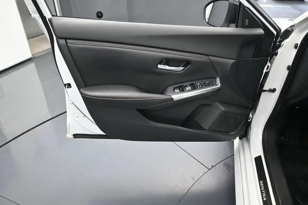 Nissan Sentra 2020 SR 4p Sedan