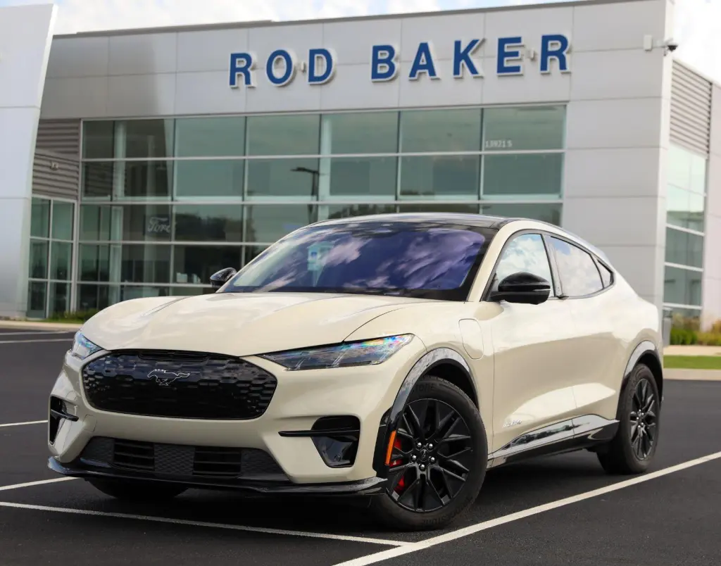 Ford Mustang Mach-E 2025 AWD Premium 4p SUV
