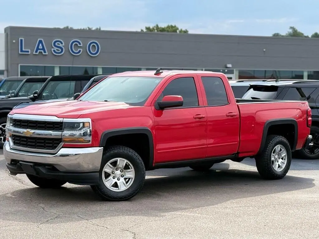 Chevrolet Silverado 1500 2018 4x4 LT Portería Doble 6.5 pies SB 4 puertas