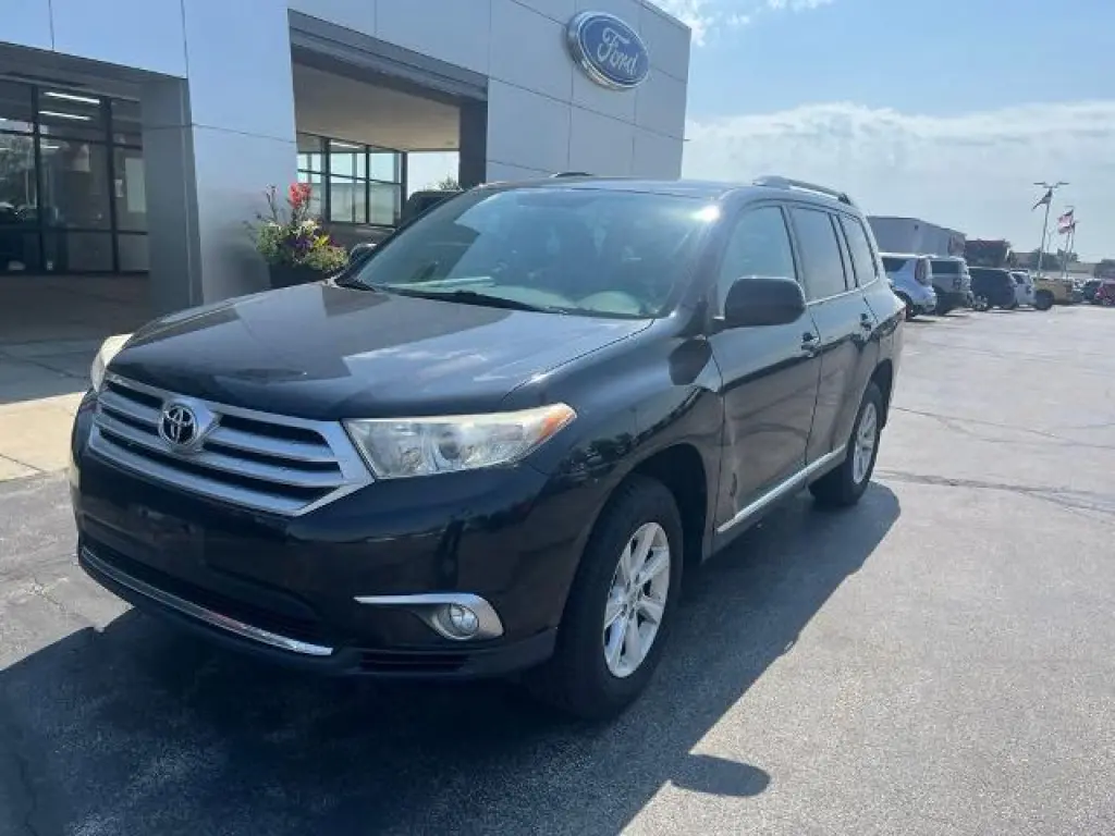 Toyota Highlander 2011 AWD Base 4dr SUV