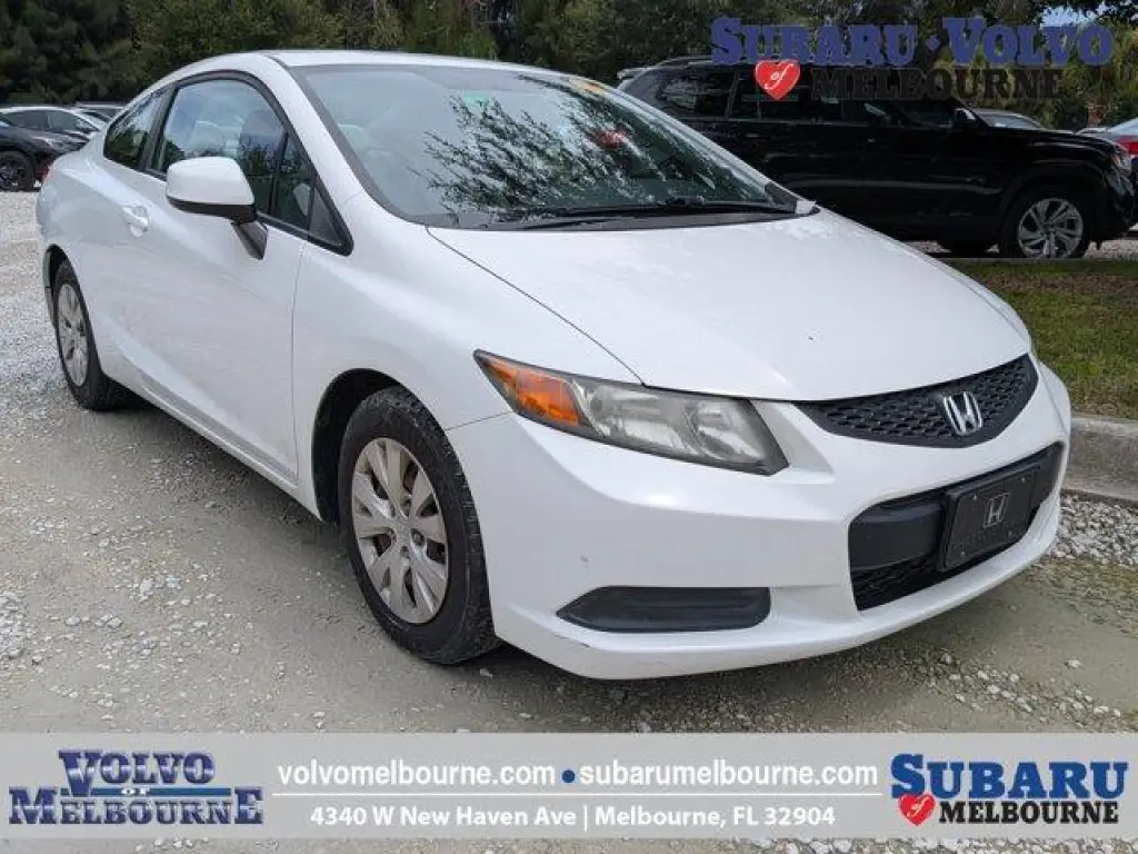 Honda Civic 2012 LX 2dr Coupé 5A