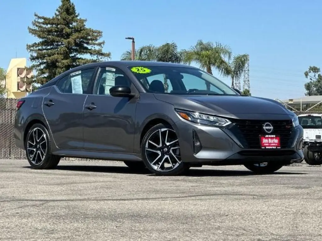 Nissan Sentra 2025 SR 4p Sedan