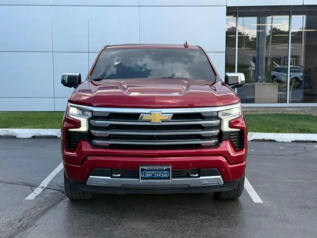 Chevrolet Silverado 1500 2023 4x4 High Country 4dr Crew Cab 5.8 ft. SB
