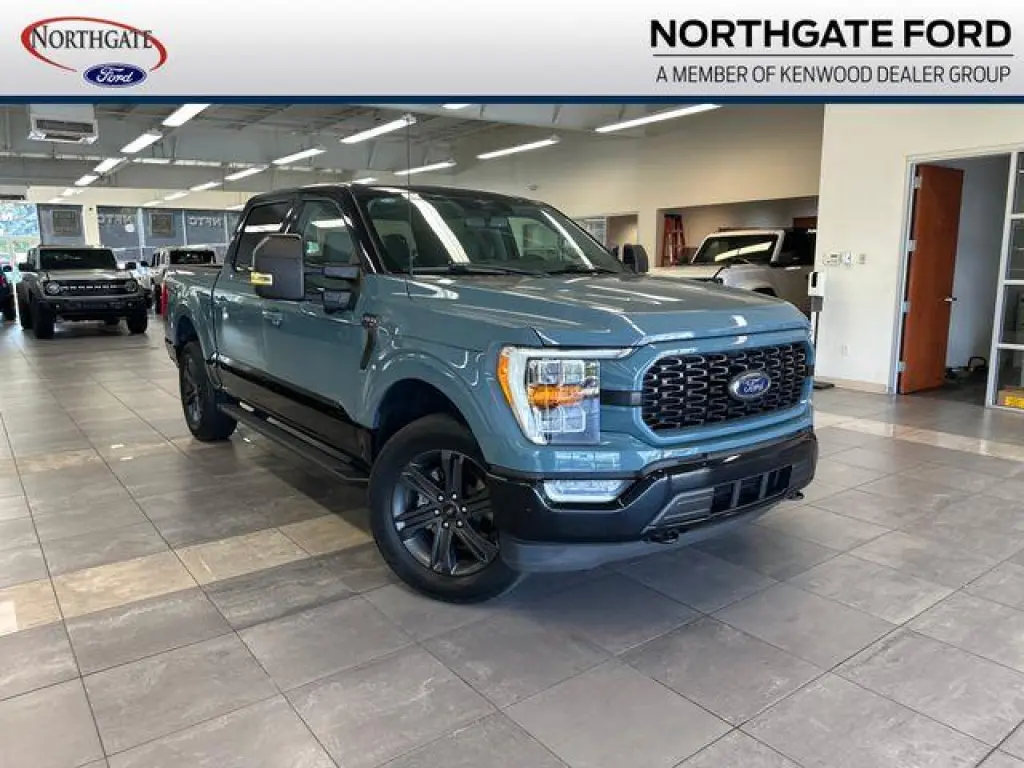 Ford F-150 2023 4x4 XLT 4dr SuperCrew 5.5 ft. SB