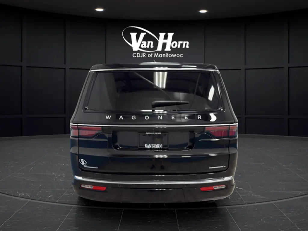 2023 Jeep Wagoneer L