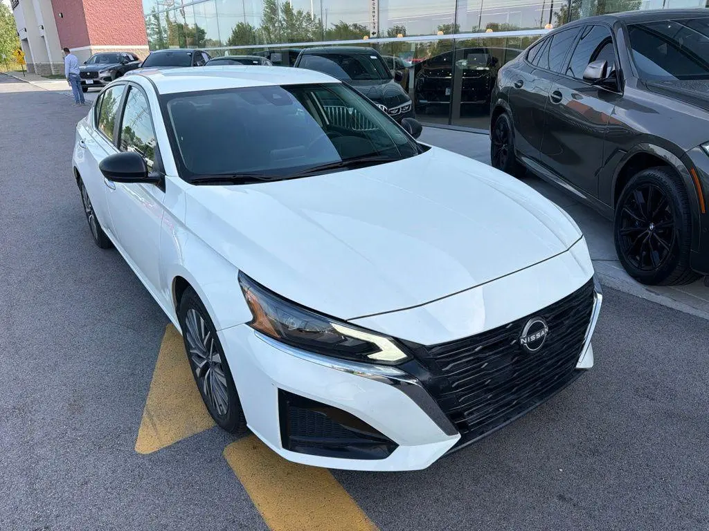 Nissan Altima 2025 2.5 SV 4dr Sedán