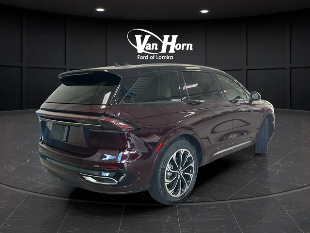 2024 Lincoln Nautilus