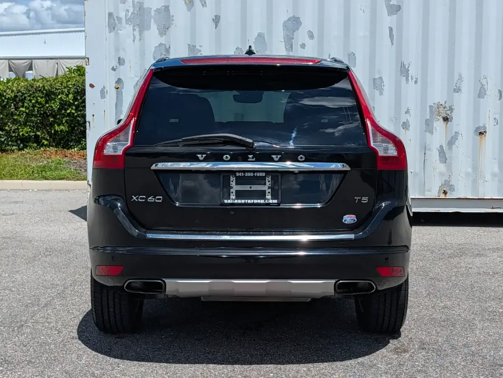 Volvo XC60 2015 T5 Drive-E Premier 4dr SUV (lanzamiento a mitad de año)