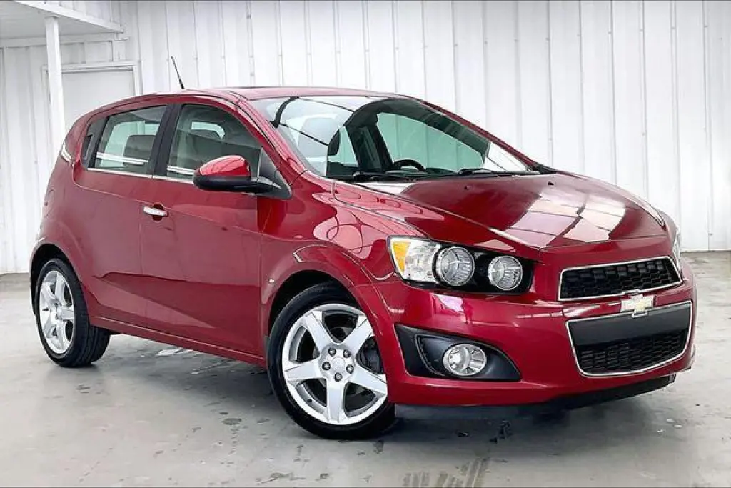 Chevrolet Sonic 2014 LTZ Auto 4p Hatchback