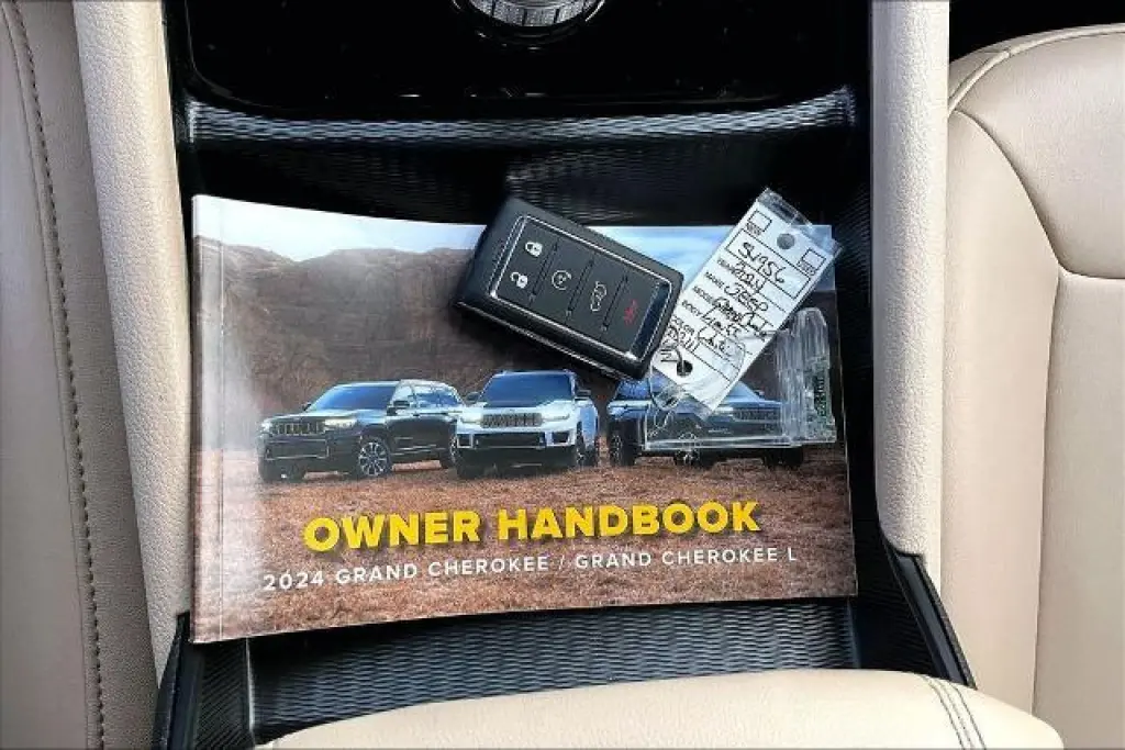 Jeep Grand Cherokee 2024 4x4 Limited 4p SUV