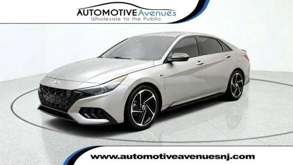 Hyundai ELANTRA 2023 N Línea 4dr Sedán