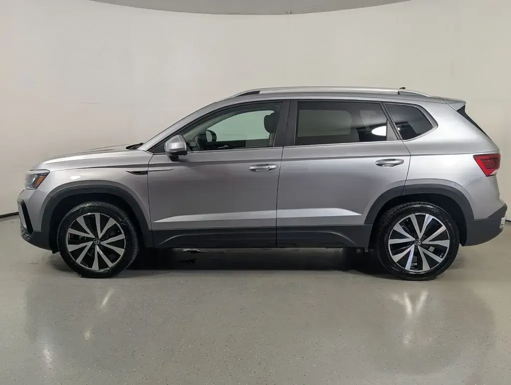 Volkswagen Taos 2024 SE 4dr SUV
