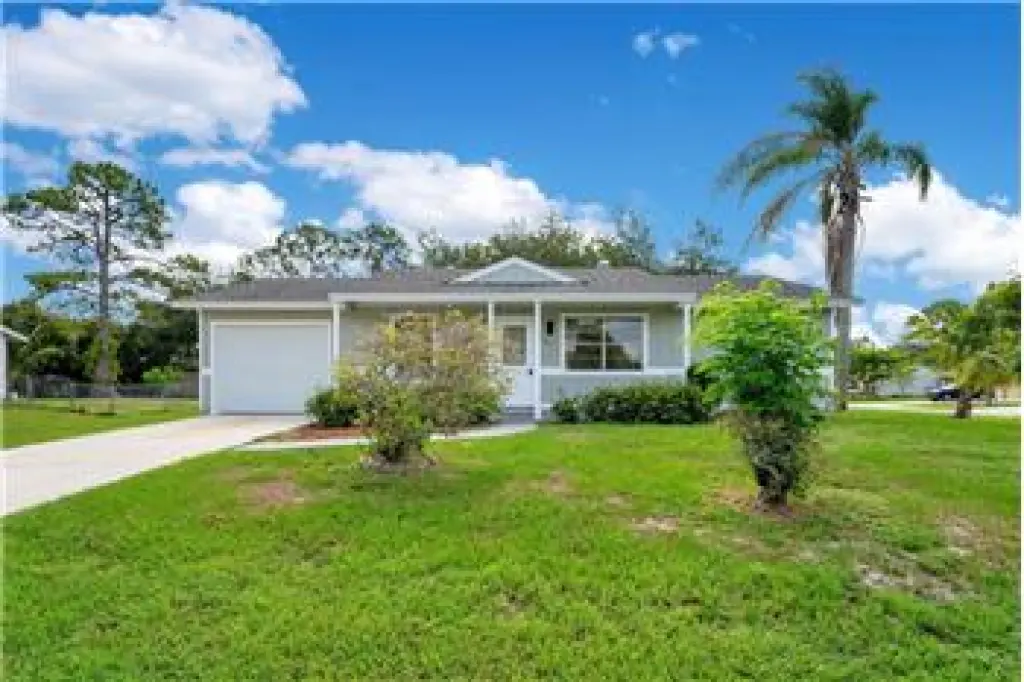 Rental property with 2 bedroom and 2 bathroom in Port Saint Lucie