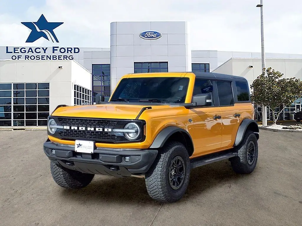 Ford Bronco 2022 4x4 Base Advanced 4dr SUV