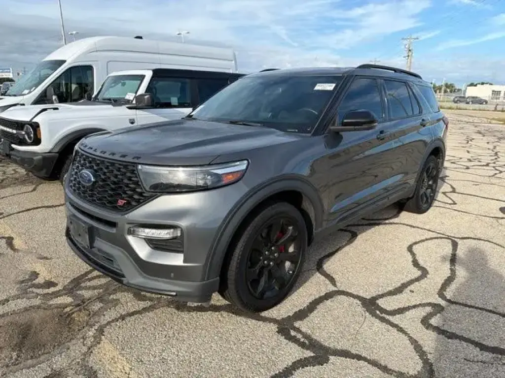 Ford Explorer 2023 AWD ST 4dr SUV
