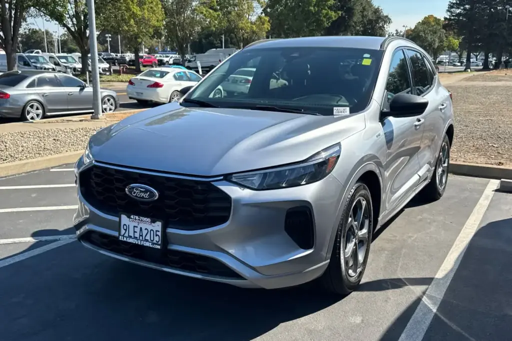 Ford Escape Hybrid 2023 ST-Line 4dr SUV