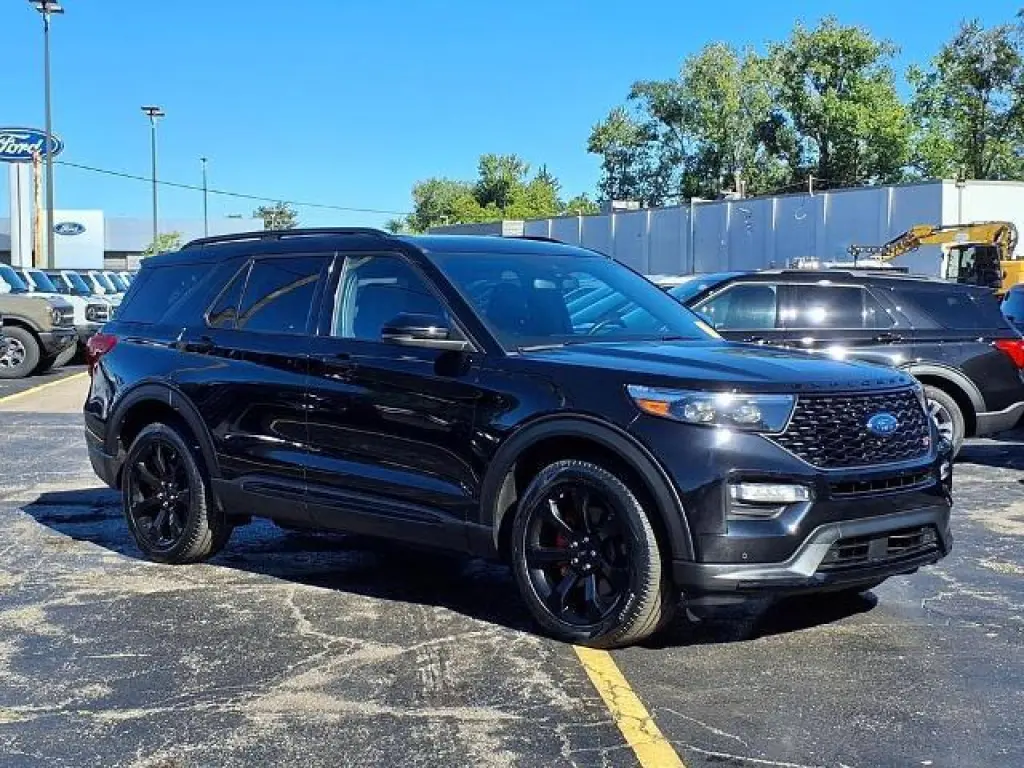 Ford Explorer 2023 AWD ST 4dr SUV