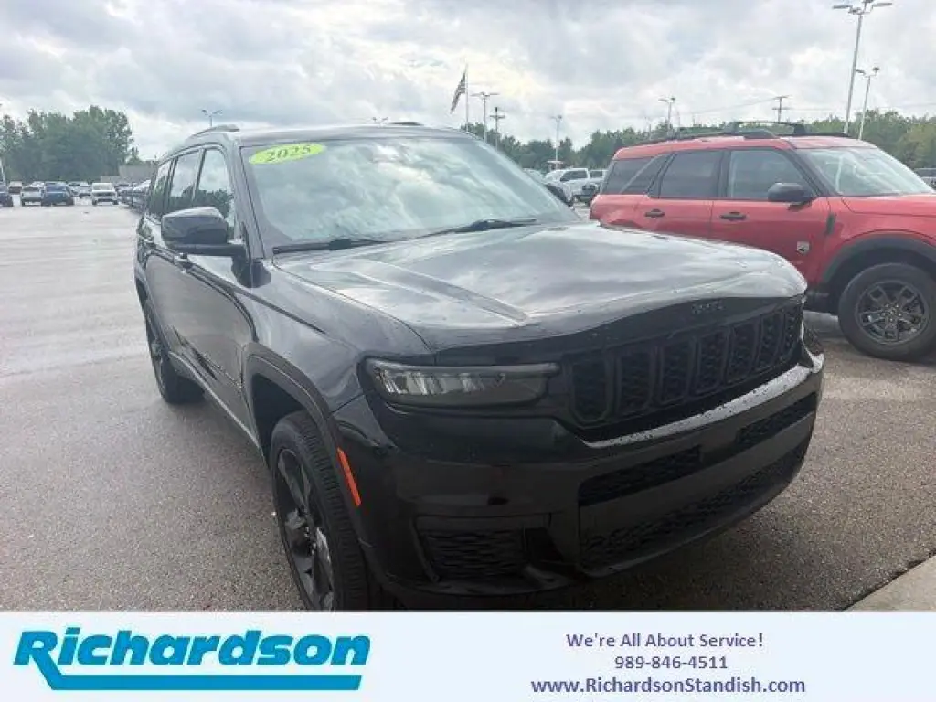 Jeep Grand Cherokee L 2025 4x4 Laredo 4dr SUV