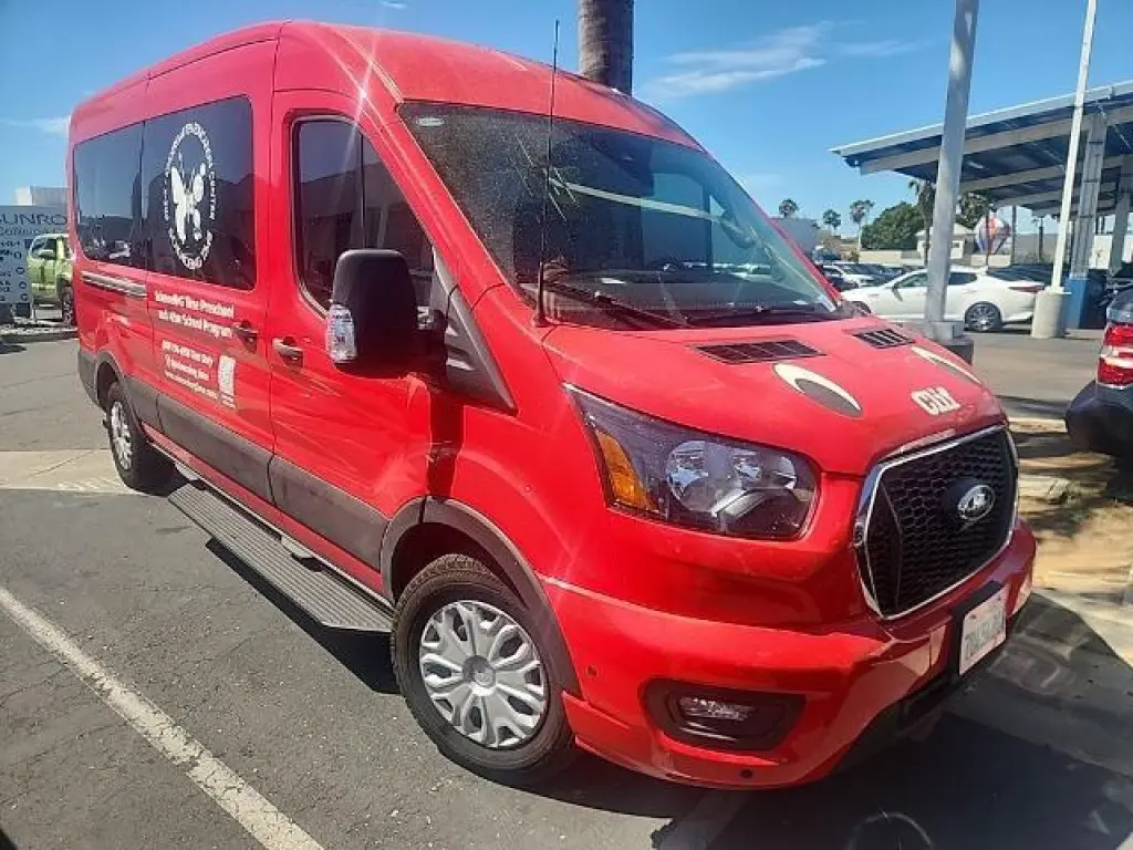 Ford Transit 2024 350 XLT 3dr LWB Medium Roof Passenger Van