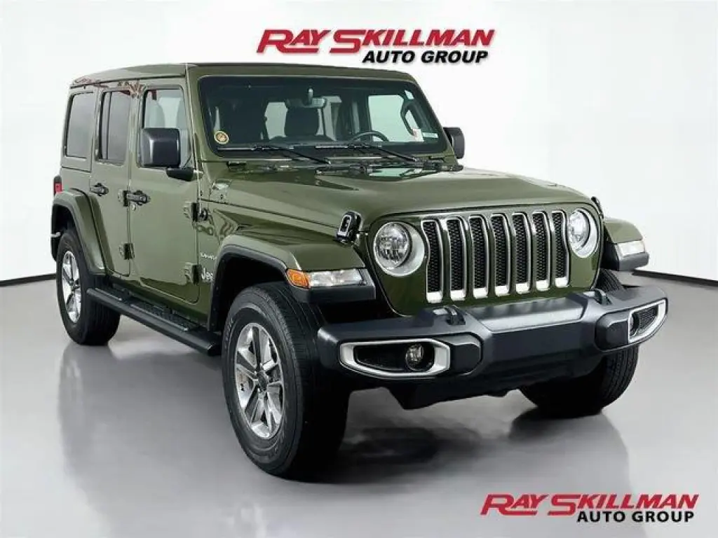Jeep Wrangler 2023 4x4 Sahara 4dr SUV