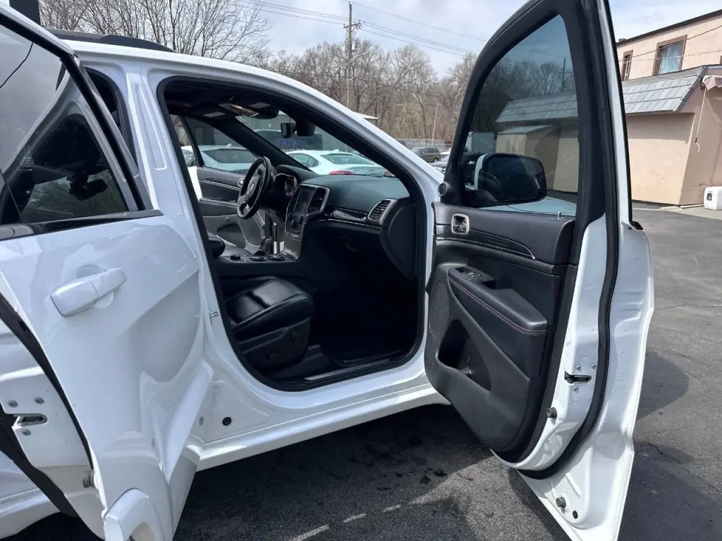 2017 Jeep Grand Cherokee
