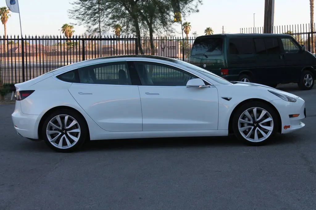 2020 Tesla Model 3