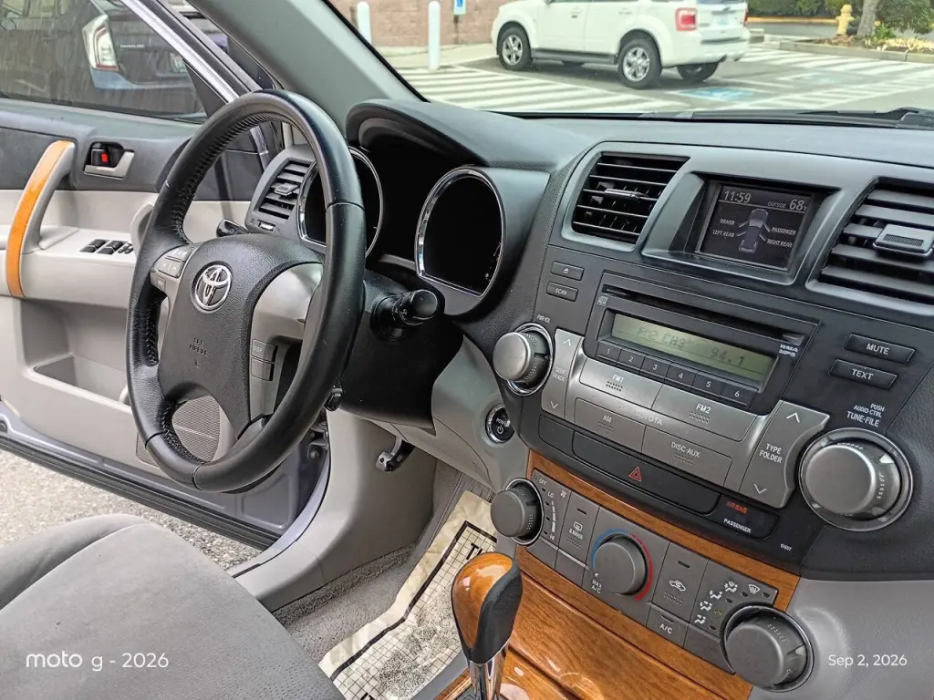 Toyota Highlander Hybrid 2010