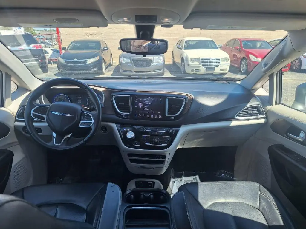2018 Chrysler Pacifica TOURING L
