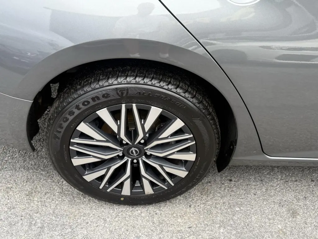 2023 Nissan Altima