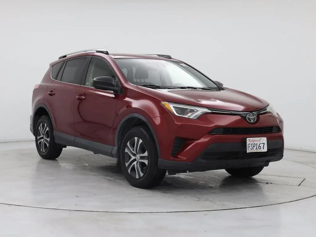 Toyota RAV4 2018 LE 4dr SUV