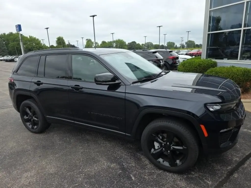 2024 Jeep Grand Cherokee